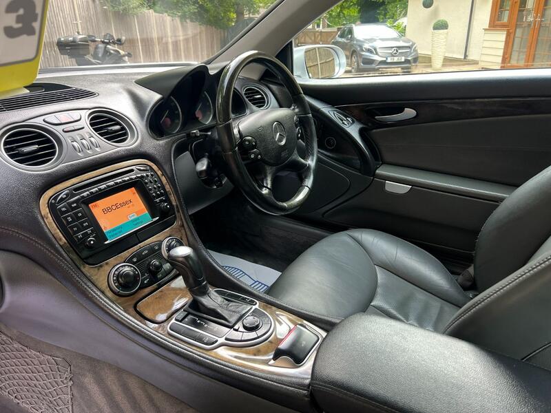 MERCEDES-BENZ SL