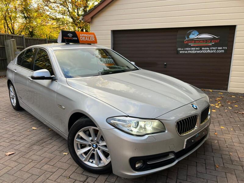 BMW 5 SERIES 3.0 523i SE Saloon