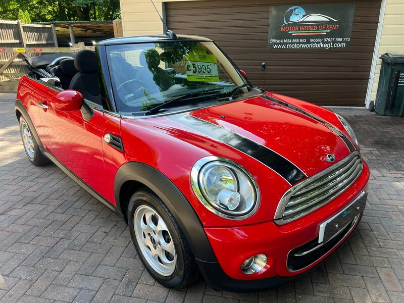 MINI CONVERTIBLE 1.6 Cooper Convertible
