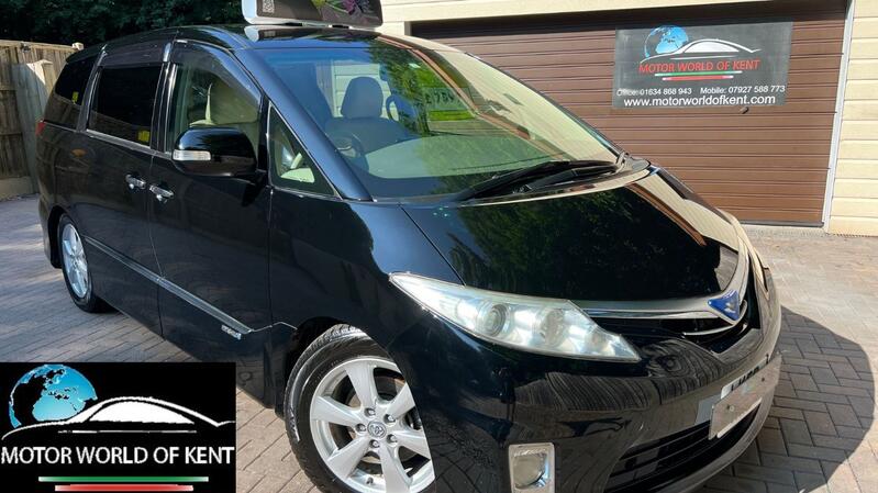 TOYOTA ESTIMA 2.4 HYBRIDE AUTO 7 SEATER