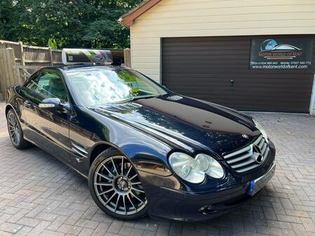 MERCEDES-BENZ