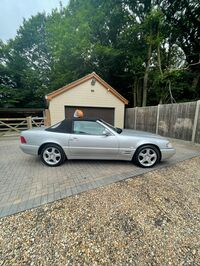 MERCEDES-BENZ SL