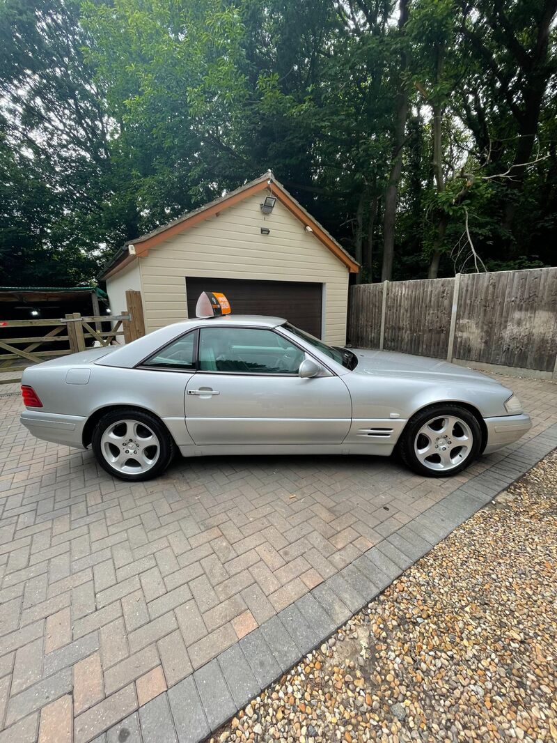 MERCEDES-BENZ SL